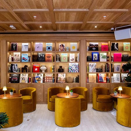 Browns Avenue Hotel Lisboa المظهر الخارجي الصورة Library