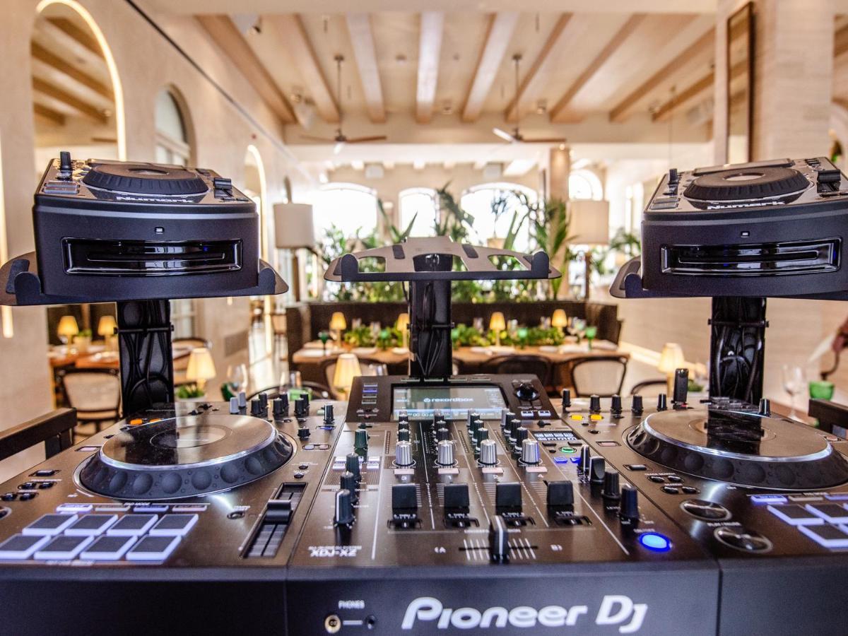 Browns Avenue Hotel Lisboa المظهر الخارجي الصورة Pioneer DJ DDJ-T1