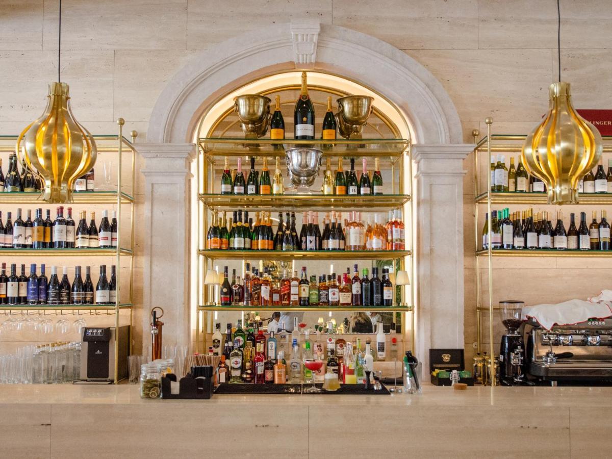 Browns Avenue Hotel Lisboa المظهر الخارجي الصورة The bar at the Ritz